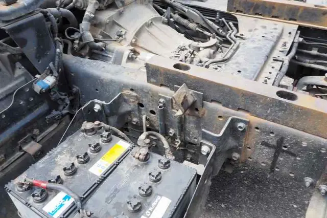 いすゞ エルフ PB-NKR81A(2WD)の写真38