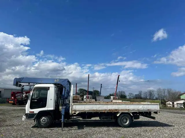 いすゞ フォワード KK-FRR35K4S(2WD)の写真2