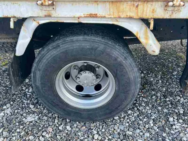 いすゞ フォワード KK-FRR35K4S(2WD)の写真29