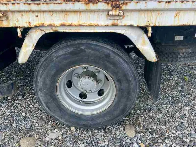 いすゞ フォワード KK-FRR35K4S(2WD)の写真32