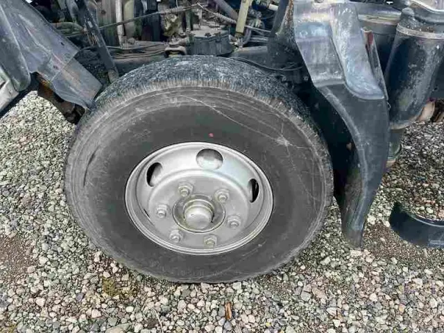 いすゞ フォワード KK-FRR35K4S(2WD)の写真38