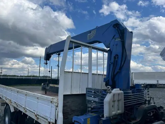 いすゞ フォワード KK-FRR35K4S(2WD)の写真40