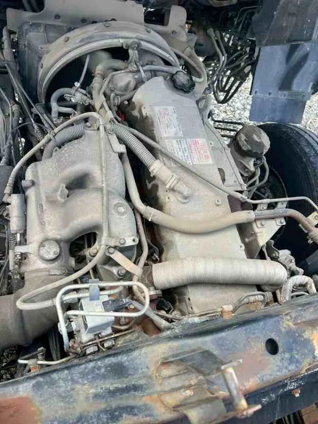 いすゞ フォワード KK-FRR35K4S(2WD)の写真43