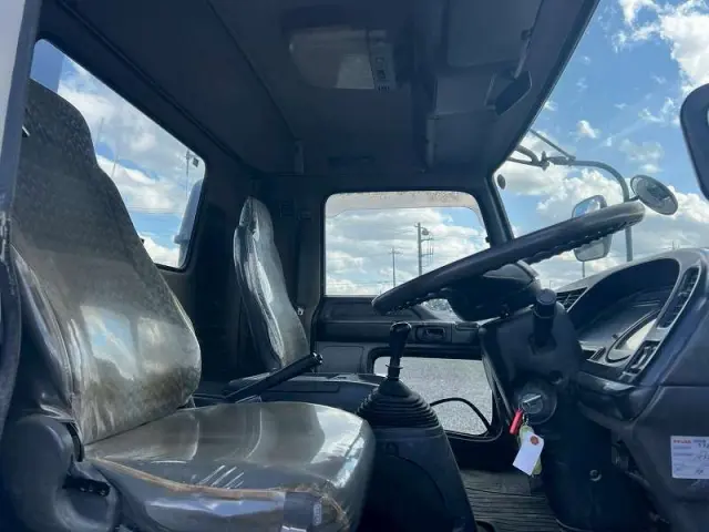 いすゞ フォワード KK-FRR35K4S(2WD)の写真47