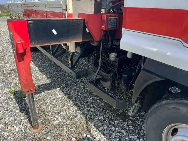 いすゞ フォワード PA-FRR34L4(2WD)の写真11