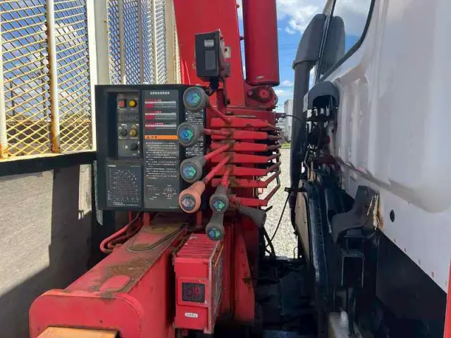 いすゞ フォワード PA-FRR34L4(2WD)の写真14