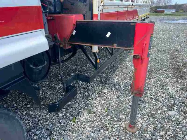 いすゞ フォワード PA-FRR34L4(2WD)の写真16