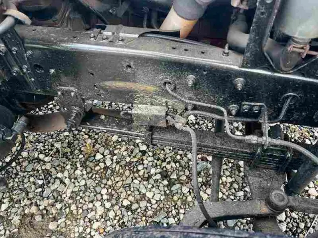 いすゞ フォワード PA-FRR34L4(2WD)の写真24