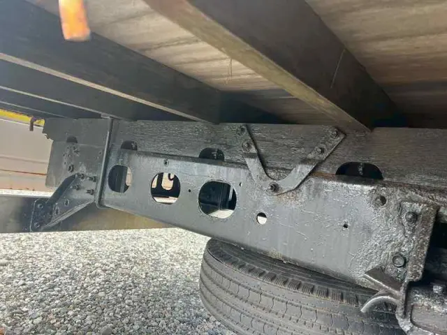 いすゞ フォワード PA-FRR34L4(2WD)の写真30