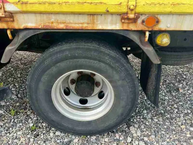 いすゞ フォワード PA-FRR34L4(2WD)の写真32