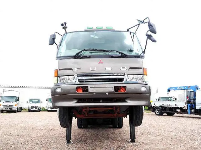 三菱 ファイター KL-FQ61FN(6x4)の写真8