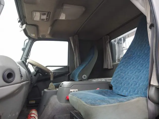 三菱 ファイター KL-FQ61FN(6x4)の写真46