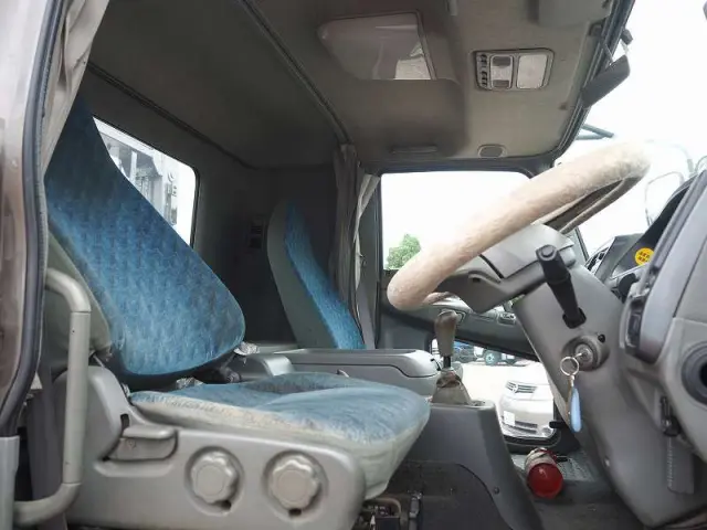 三菱 ファイター KL-FQ61FN(6x4)の写真47