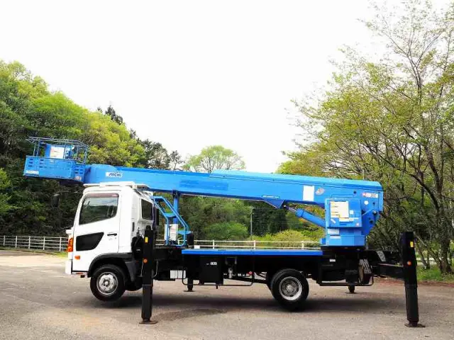 日野 レンジャー TKG-FC9JGAP(2WD)の写真2