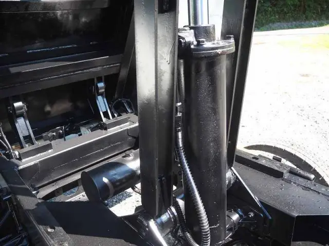 いすゞ フォワード TKG-FRR90S1(2WD)の写真23