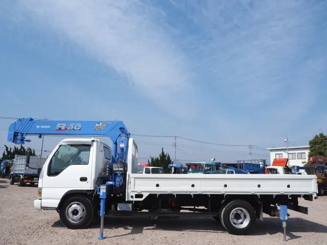 いすゞ エルフ KR-NPR72PR(2WD)の写真2