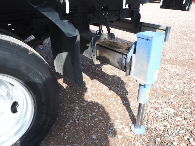 いすゞ エルフ KR-NPR72PR(2WD)の写真15