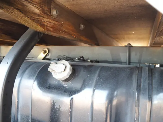 いすゞ エルフ KR-NPR72PR(2WD)の写真23