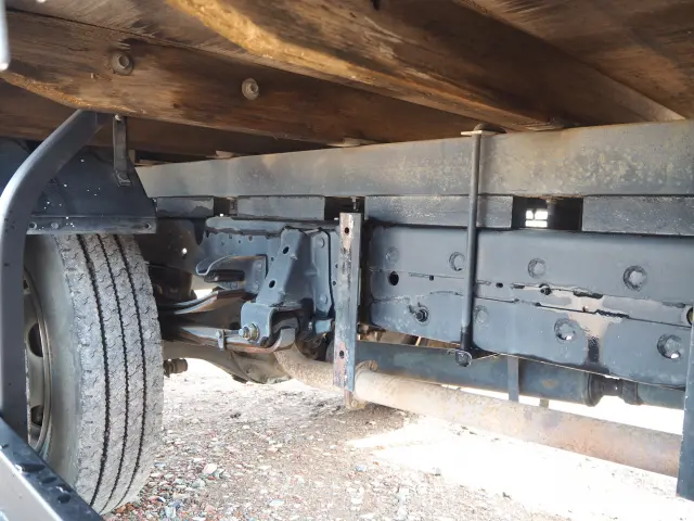 いすゞ エルフ KR-NPR72PR(2WD)の写真24