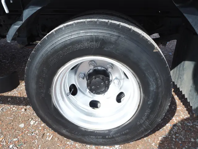 いすゞ エルフ KR-NPR72PR(2WD)の写真33
