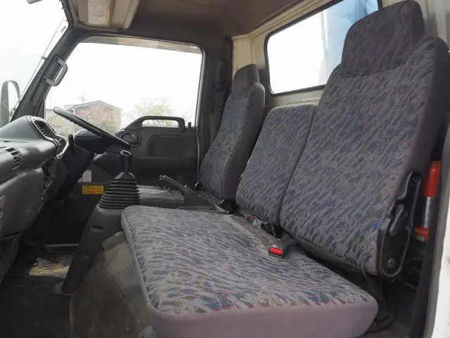 いすゞ エルフ KR-NPR72PR(2WD)の写真45