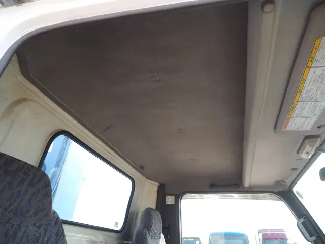 いすゞ エルフ KR-NPR72PR(2WD)の写真45
