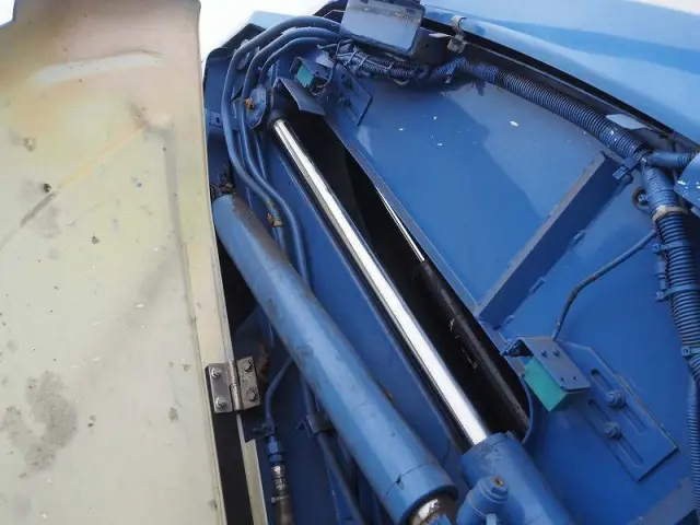 いすゞ エルフ TKG-NKR85AN(2WD)の写真25