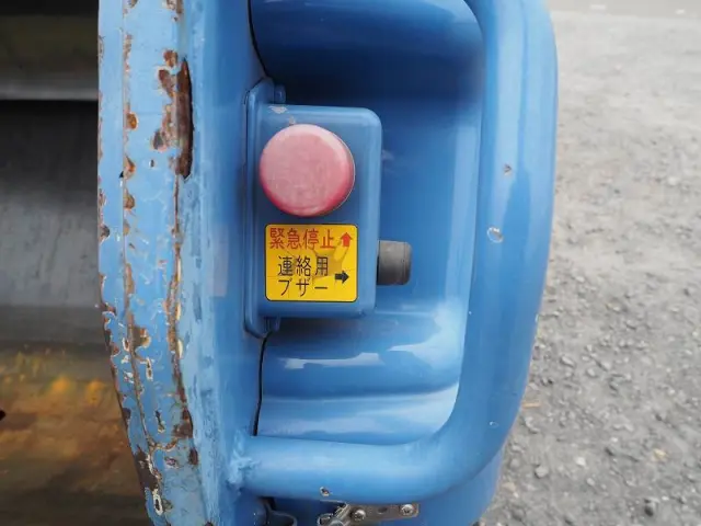 いすゞ エルフ TKG-NKR85AN(2WD)の写真33