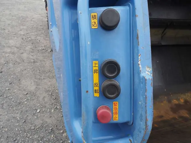 いすゞ エルフ TKG-NKR85AN(2WD)の写真34