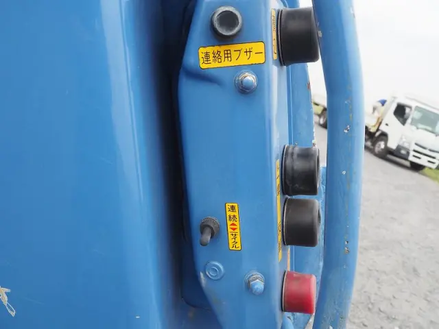 いすゞ エルフ TKG-NKR85AN(2WD)の写真35