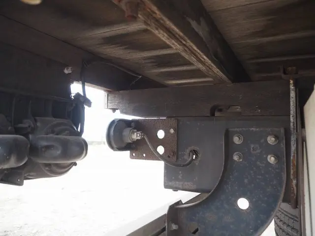 UD コンドル SKG-MK38C(2WD)の写真34