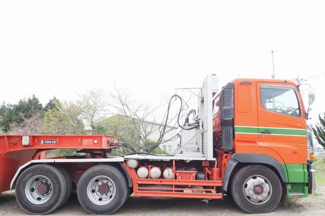 日野 プロフィア SS1EKJ-10183(6x4)の写真9