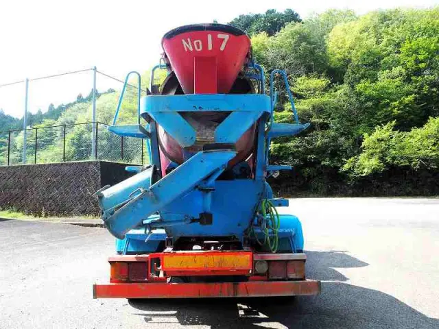 日野 レンジャー BDG-FC7JCWA(2WD)の写真4