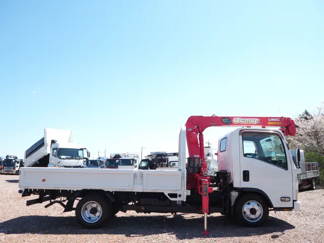 いすゞ エルフ SDG-NMS85AR(4WD)の写真6