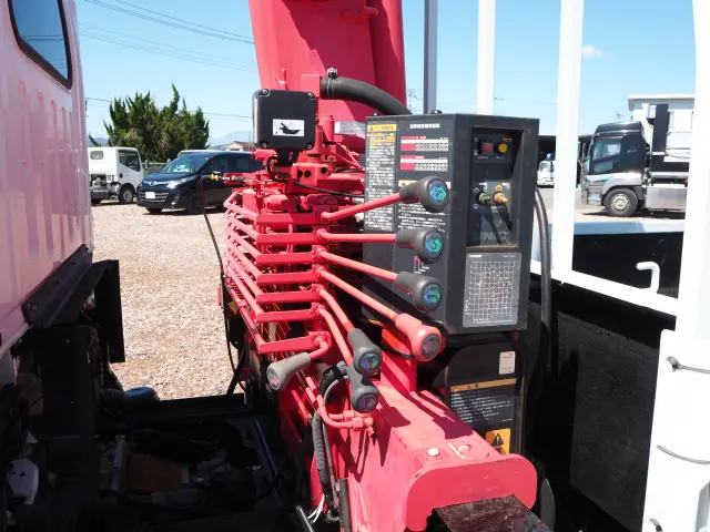 いすゞ エルフ SDG-NMS85AR(4WD)の写真14