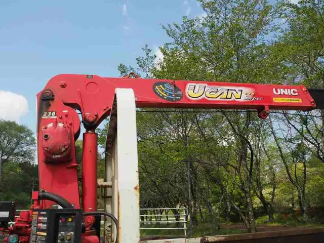 いすゞ エルフ SDG-NMS85AR(4WD)の写真16