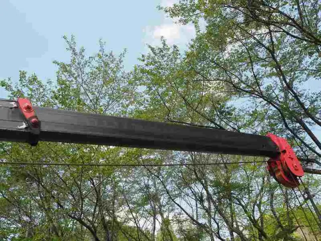 いすゞ エルフ SDG-NMS85AR(4WD)の写真18