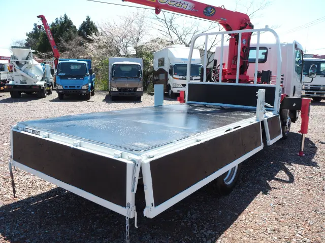 いすゞ エルフ SDG-NMS85AR(4WD)の写真18