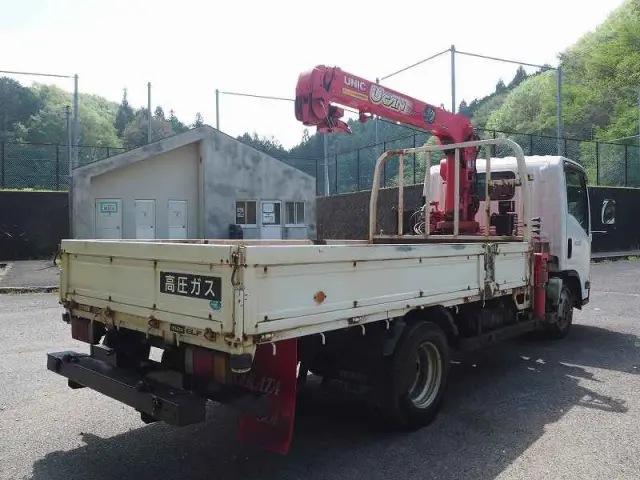 いすゞ エルフ SDG-NMS85AR(4WD)の写真21