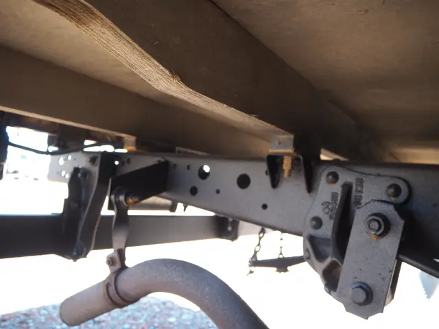 いすゞ エルフ SDG-NMS85AR(4WD)の写真25