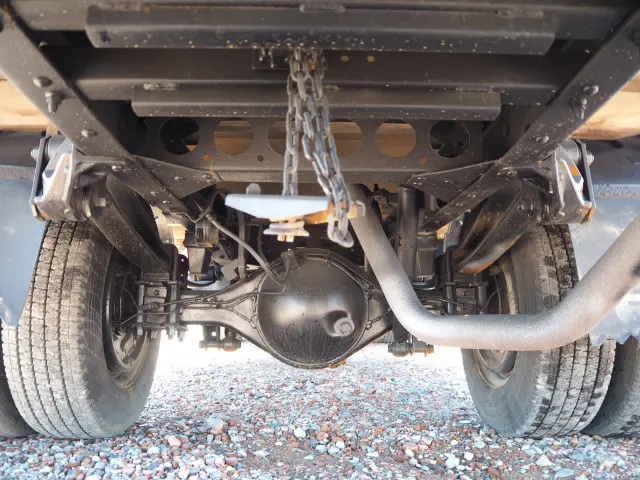 いすゞ エルフ SDG-NMS85AR(4WD)の写真26