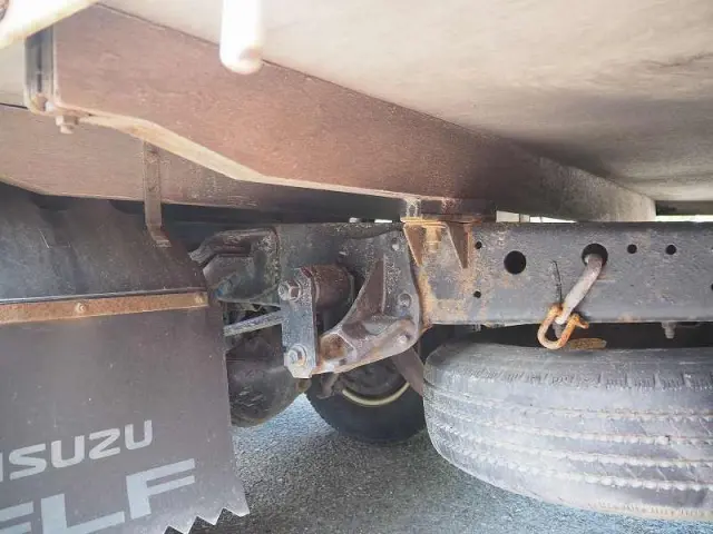 いすゞ エルフ SDG-NMS85AR(4WD)の写真30