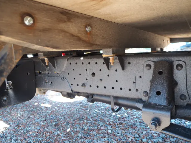 いすゞ エルフ SDG-NMS85AR(4WD)の写真31