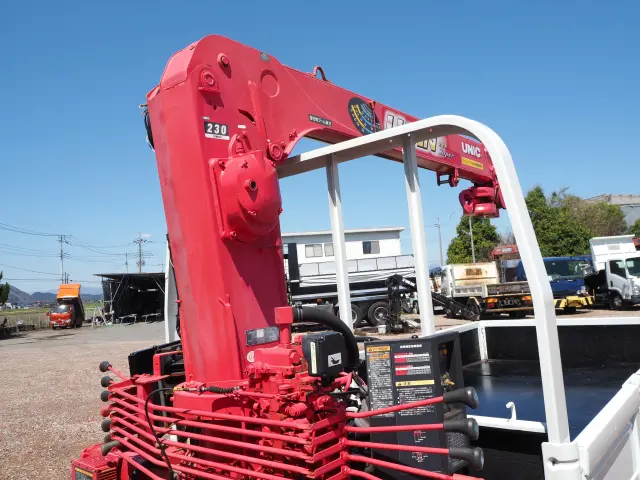 いすゞ エルフ SDG-NMS85AR(4WD)の写真37