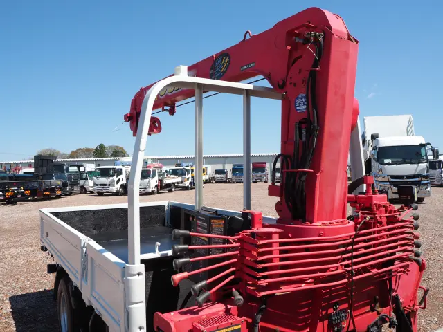 いすゞ エルフ SDG-NMS85AR(4WD)の写真38