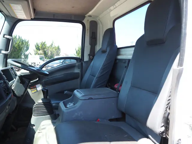 いすゞ エルフ SDG-NMS85AR(4WD)の写真41