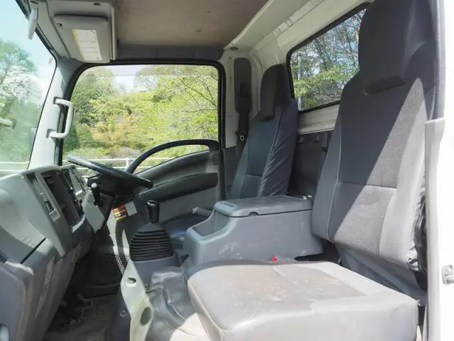 いすゞ エルフ SDG-NMS85AR(4WD)の写真43