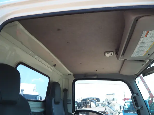 いすゞ エルフ SDG-NMS85AR(4WD)の写真44