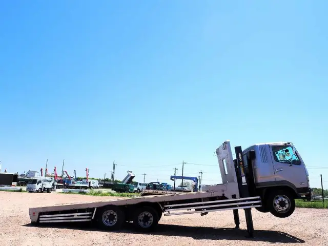 三菱 ファイター KL-FQ61FN(6x4)の写真6