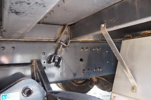 三菱 ファイター KL-FQ61FN(6x4)の写真20